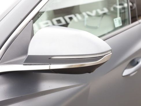 Certified 2025 Hyundai Tucson Limited AWD/4WD image 13