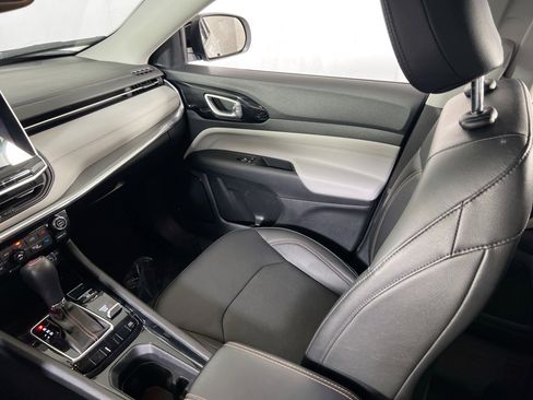 Used 2022 Jeep Compass Limited image 20