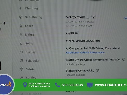 Used 2024 Tesla Model Y Long Range AWD/4WD image 3