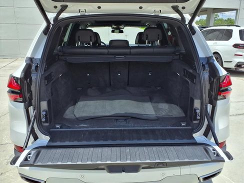 Used 2024 BMW X5 xDrive40i AWD/4WD image 16