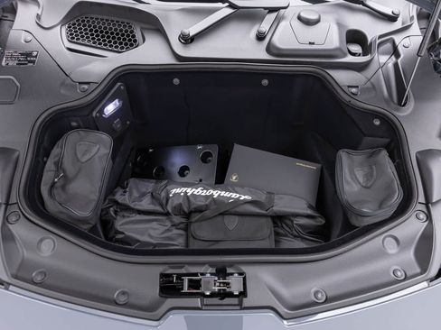 Used 2026 Lamborghini Temerario AWD/4WD image 19