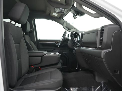 Used 2023 Chevrolet Silverado 1500 RST AWD/4WD image 12