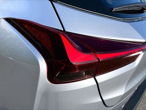 New 2026 Lexus UX 300h FWD image 12