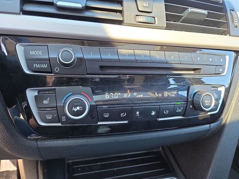 Used 2017 BMW 320i xDrive Sedan image 17