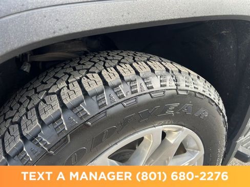 Used 2019 GMC Sierra 1500 SLT w/ SLT Premium Package AWD/4WD image 27