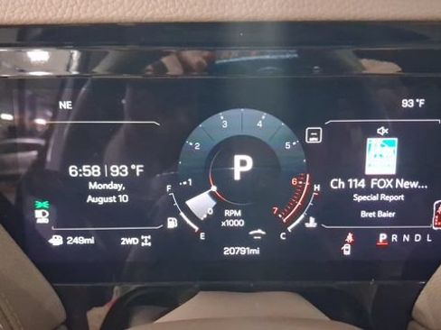 Used 2025 GMC Yukon XL Denali w/ Sun & Power Step Package AWD/4WD image 26