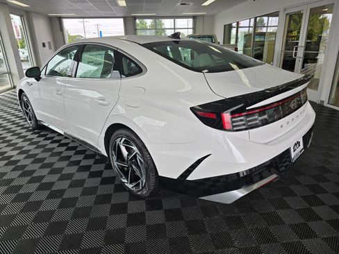 New 2026 Hyundai Sonata SEL AWD/4WD image 5