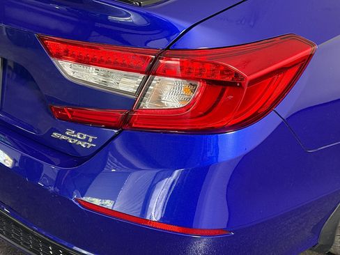 Used 2021 Honda Accord Sport image 34