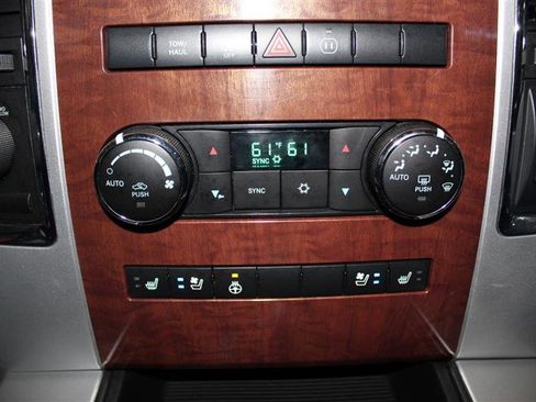 Used 2012 RAM 1500 Laramie AWD/4WD image 20