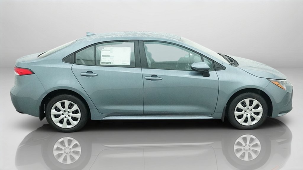 New 2027 Toyota Corolla LE FWD image 7