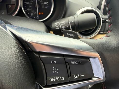 Used 2016 MAZDA MX-5 Miata Grand Touring RWD image 18