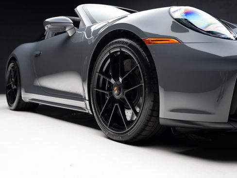 Used 2026 Porsche 911 Targa 4 GTS AWD/4WD image 82