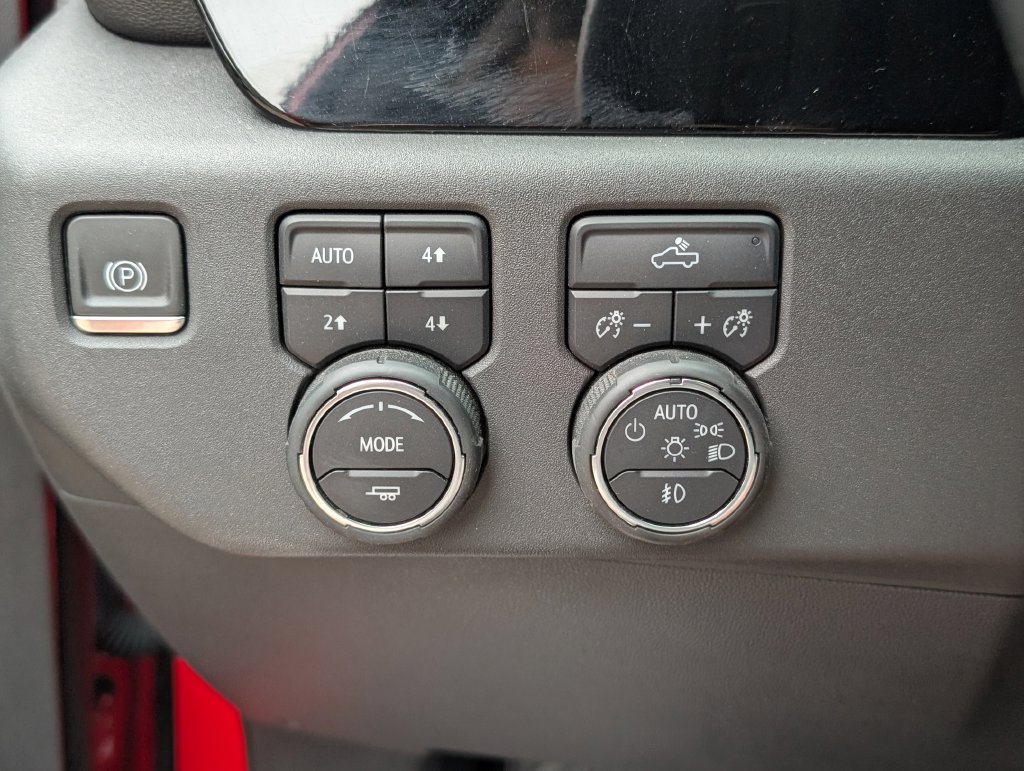 Certified 2024 Chevrolet Silverado 1500 LT Trail Boss AWD/4WD image 12