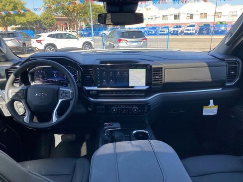 New 2025 Chevrolet Silverado 1500 RST w/ Dark Appearance Package image 38