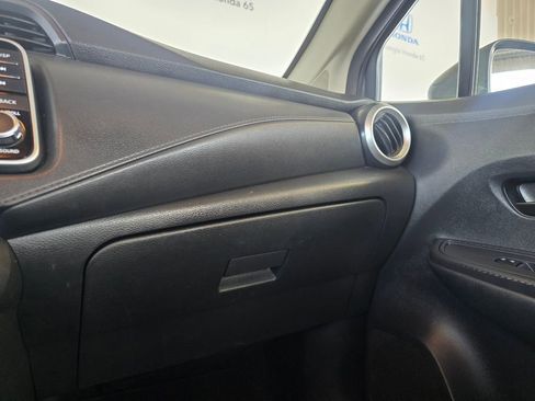 Used 2024 Nissan Versa S FWD image 23