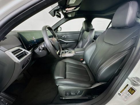 Used 2025 BMW 330i Sedan RWD image 13