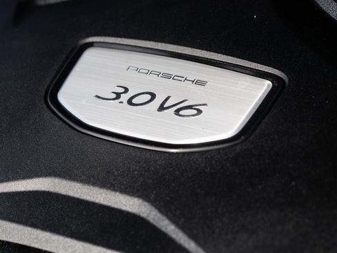 Used 2019 Porsche Cayenne image 5