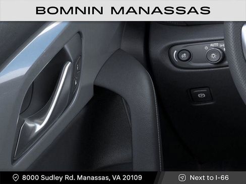 New 2025 Chevrolet Blazer LT image 22