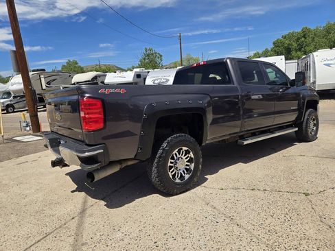 Used 2015 Chevrolet Silverado 2500 LT w/ LT Fleet Convenience Package AWD/4WD image 10