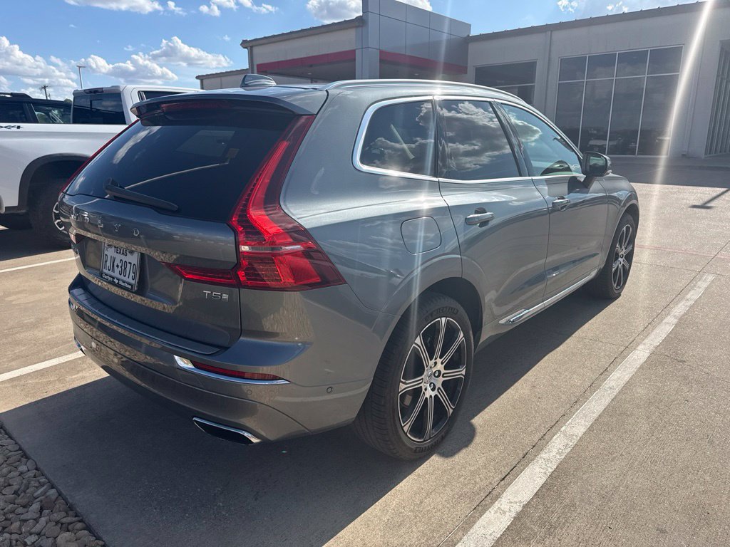 Used 2019 Volvo XC60 T5 Inscription w/ Protection Package Premier FWD image 2