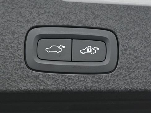 Used 2024 Volvo V60 T8 Polestar w/ Protection Package Premier image 27