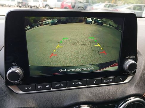 Used 2024 Nissan Sentra SR FWD image 22