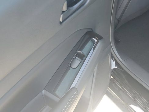 Certified 2023 Nissan Altima 2.5 SV FWD image 18
