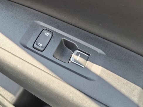 Used 2025 Honda Accord SE image 33