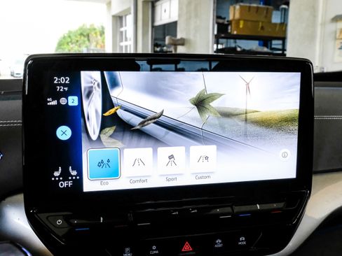 Used 2023 Volkswagen ID.4 Pro S image 31