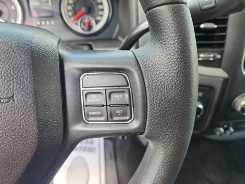 Used 2017 RAM 3500 Tradesman w/ Chrome Appearance Group image 30