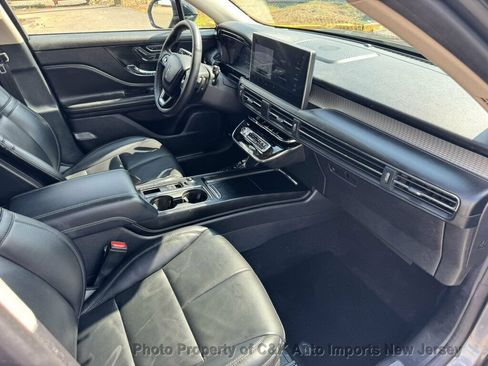 Used 2024 Lincoln Corsair AWD w/ Equipment Group 101A image 35