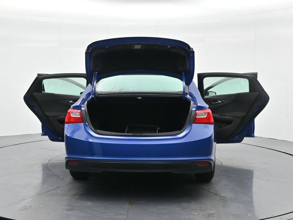 Used 2023 Chevrolet Malibu LS FWD image 42