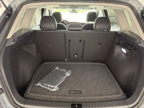 New 2026 Volkswagen Taos SE AWD/4WD image 38