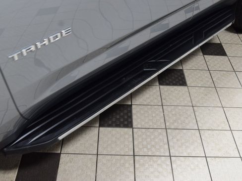 Certified 2023 Chevrolet Tahoe LT w/ LT Signature Plus Package image 28