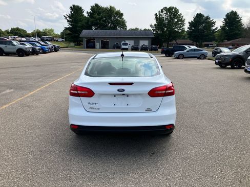 Used 2018 Ford Focus SE FWD image 6