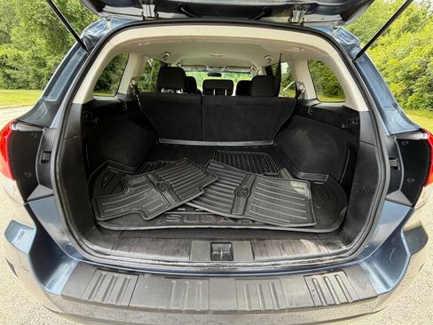 Used 2014 Subaru Outback 2.5i Premium AWD/4WD image 8