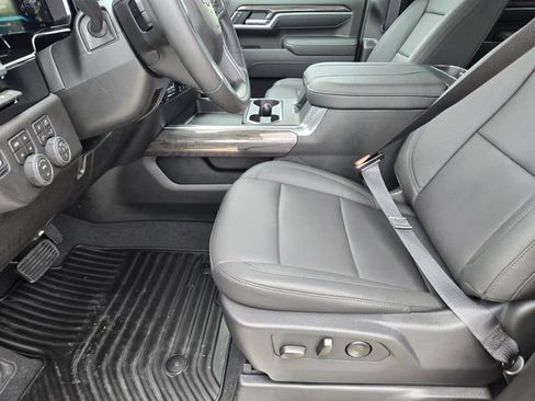 New 2026 Chevrolet Silverado 2500 LTZ w/ Trail Boss Package AWD/4WD image 9