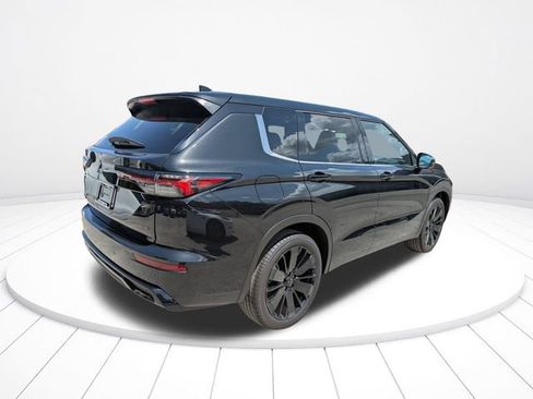 New 2026 Mitsubishi Outlander LE FWD image 4