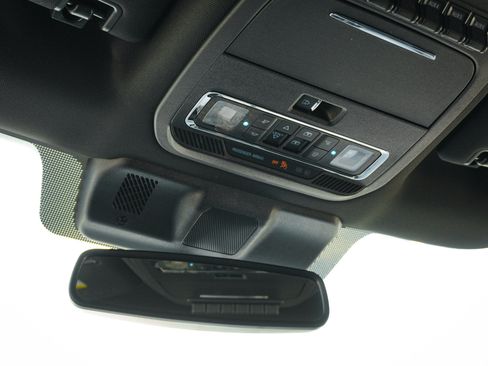 Used 2025 Ford F450 Platinum AWD/4WD image 28