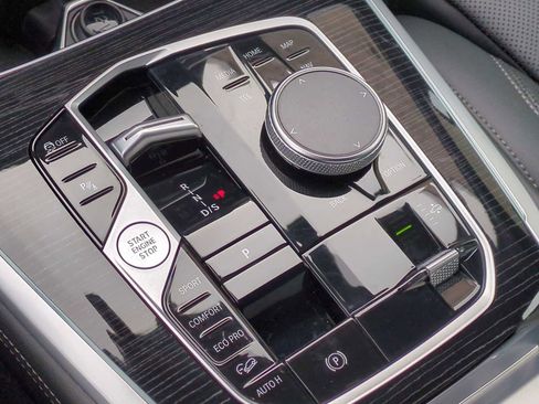 Certified 2023 BMW X7 xDrive40i w/ M Sport Package image 35