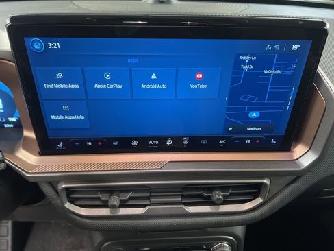 New 2025 Ford Bronco Sport Outer Banks w/ Outer Banks Tech Package+ image 9