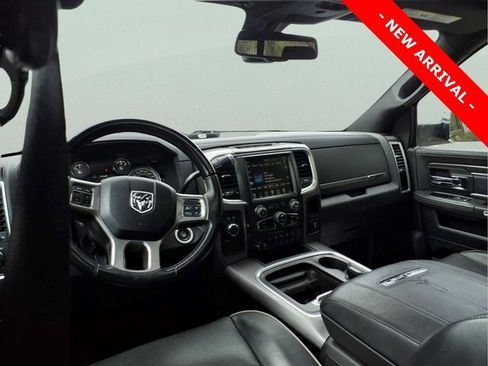 Used 2017 RAM 2500 Limited AWD/4WD image 9