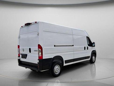 Used 2026 RAM ProMaster 2500 w/ Convenience Group FWD image 7