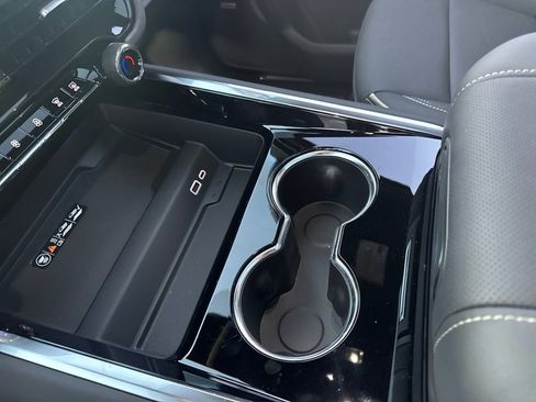 New 2026 Chevrolet Tahoe Premier w/ Sun And Tow Package image 23