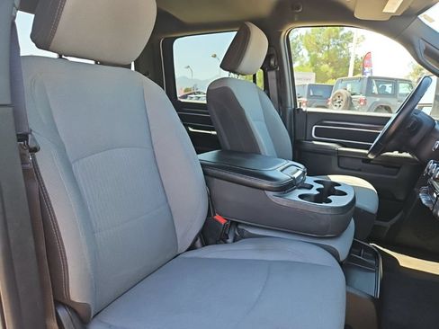 Used 2024 RAM 2500 Big Horn AWD/4WD image 22