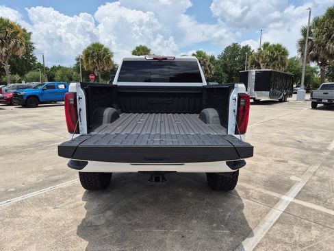 Used 2025 GMC Sierra 3500 Denali Ultimate AWD/4WD image 22