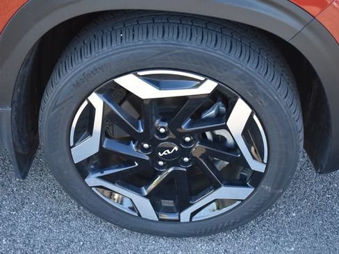 Certified 2024 Kia Seltos SX AWD/4WD image 11