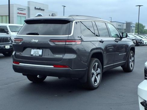 New 2025 Jeep Grand Cherokee L Limited w/ Luxury Tech Group II image 18