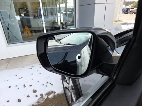 Used 2021 Jeep Grand Cherokee L Limited w/ Luxury Tech Group II image 42