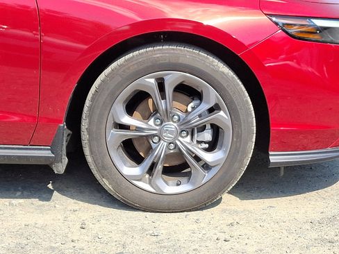 Used 2023 Honda Accord EX image 8